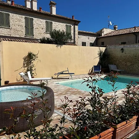 Convento, Novilara Appartement