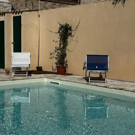 Convento, Novilara Appartement